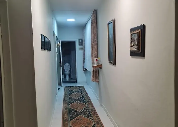 Dani Two Bedroom In Center Of Τίρανα